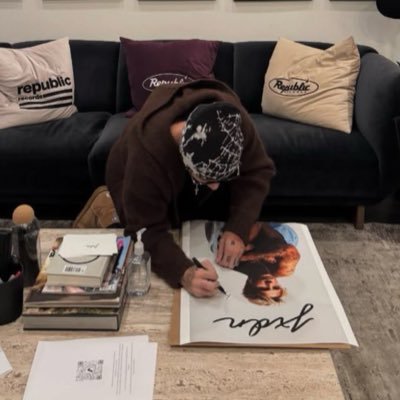 sttrayys's profile picture. since 2019 • he follows