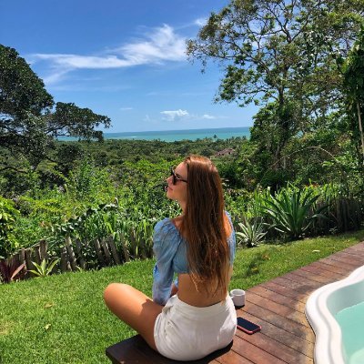 awinbe_james's profile picture. "Never underestimate your power to change yourself!"