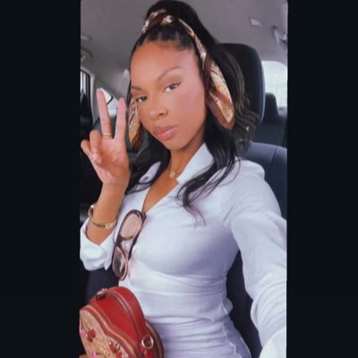 ThatssoRavean_'s profile picture. BR, La 📍