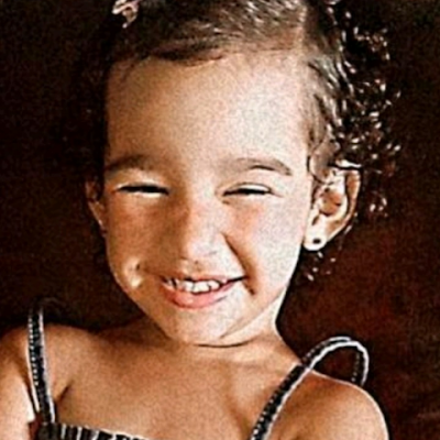 AgathaSalv86282's profile picture. 