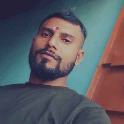 Roshankjha881's profile picture. 