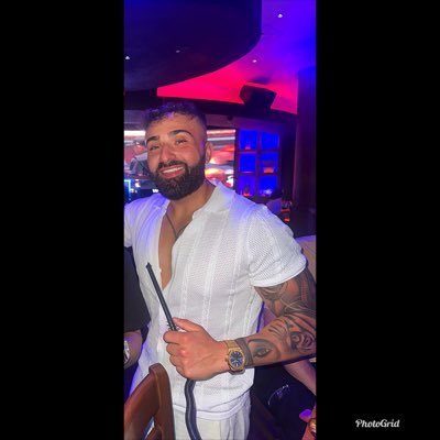 young_jelli's profile picture. here for a good time & a green portfolio 💵