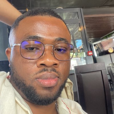 itzDubem's profile picture. SINE METU || Pronouns: Nye/m/ego || HealthTech 🏥 👨🏾💻 The Angel Investing in Things.