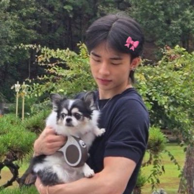 hyungrowup's profile picture. ✧˖° 8 is fate .𖥔 ݁ ˖ especialista em hyunlix ✿