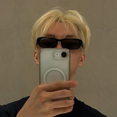 fate_honnie's profile picture. 💭-thinking of ... ᶻ 𝗓 𐰁.ᐟ➤ #선우 and #범규  ૮₍  ˶•⤙•˶ ₎ა