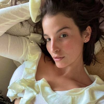 Antonella225040's profile picture. La vita più felice è una solitudine attiva.