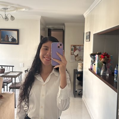 danizaaa_'s profile picture. i wanna be defined by the things that i love, not the things i hate, not the things i’m afraid of, not the things that haunt me in the middle of the night