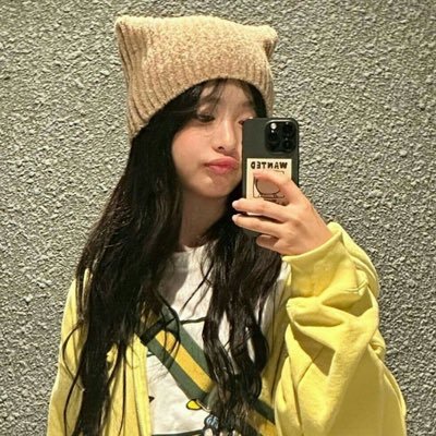 dartheviewerr's profile picture. inactive | paige bueckers is my pride and joy @darthinkss