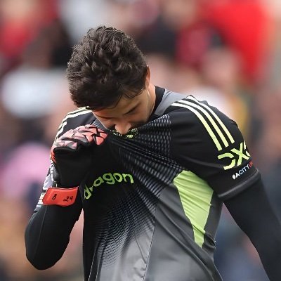 apho_madikane's profile picture. Manchester United die hard fan❤️❤️
Mamelodi Sundowns 💙💛
Real Madrid🤍

Trying my best