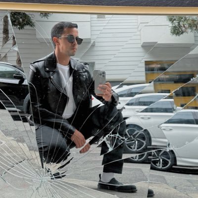 racemickilos's profile picture. black (TRANS) lives matter. {he/him} ——-all comments are my own xx