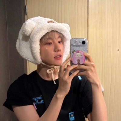 baeyjh's profile picture. #EXO