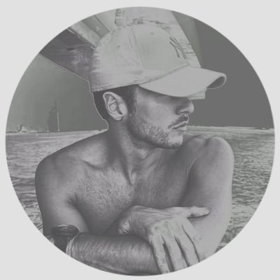 LL2_L6's profile picture. بتفقدني مع الايام ماهو الحين .. انا ذاك اللي تفتقده مع الايام . @forcabarca_ar