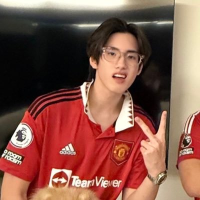 frielsym_'s profile picture. ᴀʟʟ ᴘʜᴜ 🐻‍❄️ #PHUTATCHAI