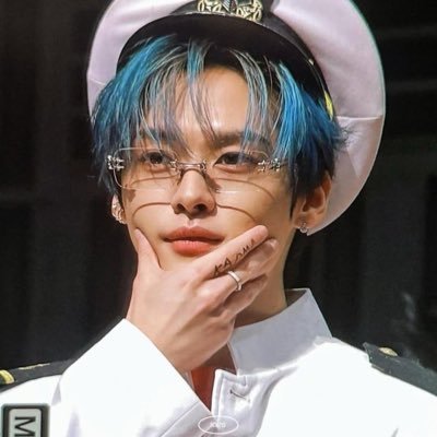 IRIDlSCENTE's profile picture. Publicista. 📢🦁| Tengo un gato en el que gasto todo mi dinero.