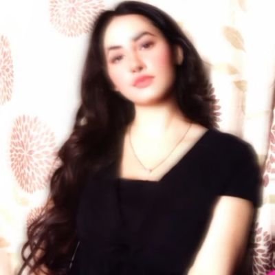 zeenaykhan's profile picture. this user know me better