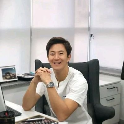 Chihming32's profile picture. work at Orthopedic surgeon, Military,Doctor at https://t.co/3GvEjKXTEz  Central