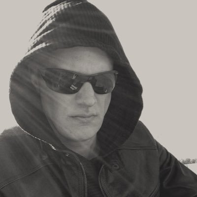 Dez0rdre's profile picture. 