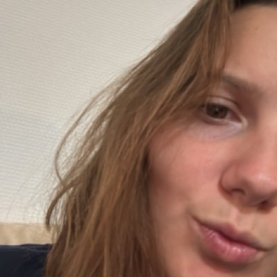 mini_louxx's profile picture. 