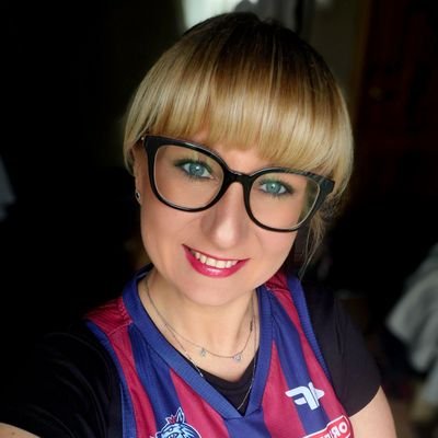 kamila_sidor's profile picture. 🐺 🏀 💙❤️