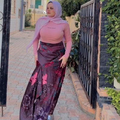 Noor43083943's profile picture. Friday♥..