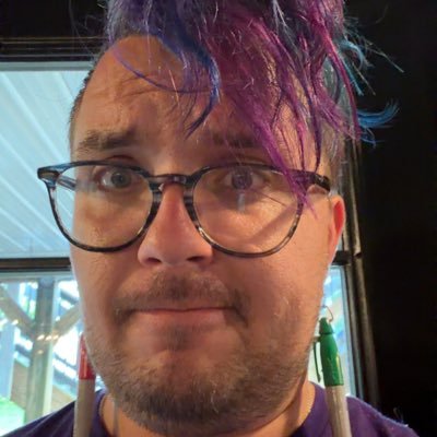 zdsellie's profile picture. Queer|Autistic|Cat Parent|East Sider|Current: Educator| @PeterFischerMN Campaign Manager|Former:@VoteBetty|They/Them|RT≠endorsement