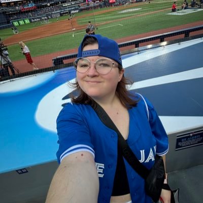 Ellielelll's profile picture. Hey I'm Ellie! she/they, 20, 🏳️‍🌈🇨🇦🇦🇺#911twt 🔥🚒 #bluejays ⚾️📍•Toronto, ON