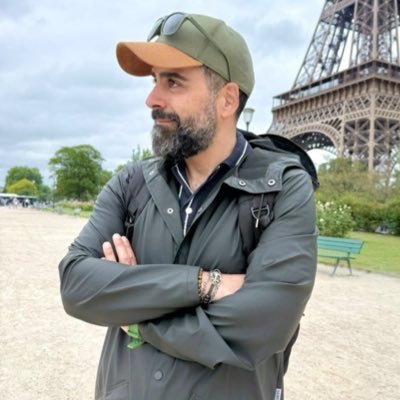 hamiddm's profile picture. گیم، کد، غذا، فضا، تصاویر، قهوه، پادکست، کتاب، فیلم، سگ، گربه، حلیم با شکر - برنامه نویس از پشت ++C گیم ساز #ps752justice نه فراموش میکنیم نه میبخشیم