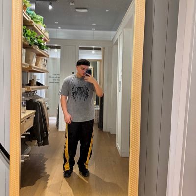 supitseddie's profile picture. 