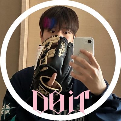 seungcomfarofa's profile picture. eu e o jisung jogando sally face