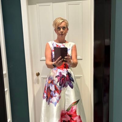 misspye79's profile picture. very very busy mum to 4 little beauties and other half to EJ