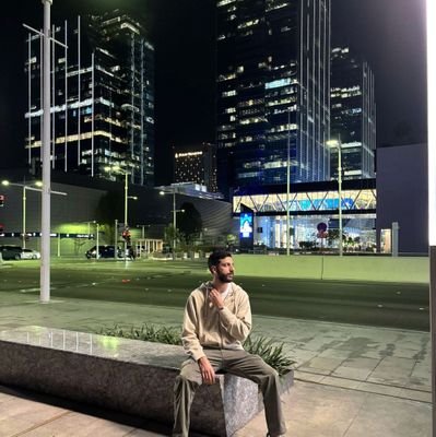 HazemSharan14's profile picture. #JFT20
بحب الزمالك و المربع و إدريسي وصحابي