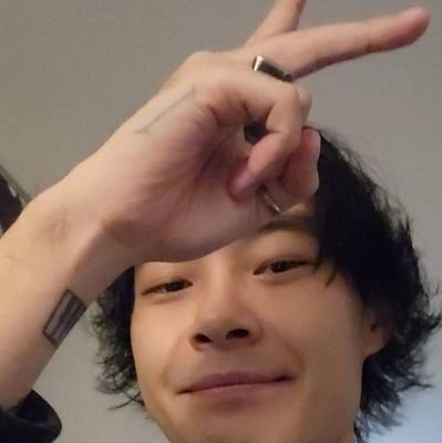 Hells_Bells_Man's profile picture. Absolutely not a math Asian