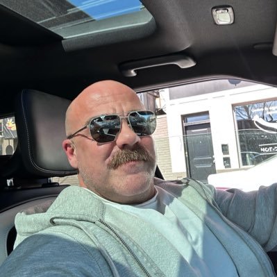 music_0719_'s profile picture. we rise by lifting others 💰🥰