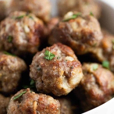 AmateurCheff's profile picture. Amateur Chef & Golfer. Professional Dad & Real Estate Investor. Frequent Traveler