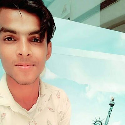 akshit062402's profile picture. indian