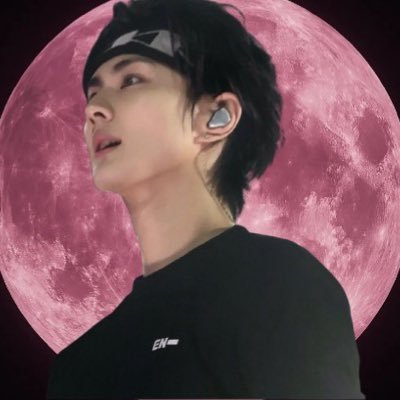 in2cats's profile picture. thread: @iennahypen