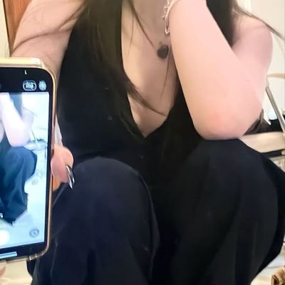 genius_lab7's profile picture. 