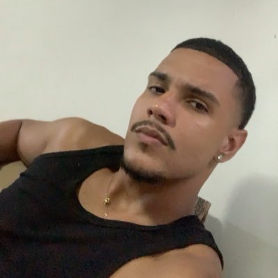 eroszit's profile picture.