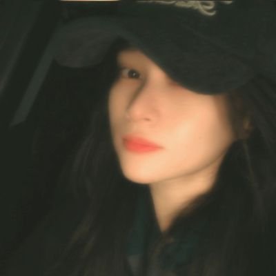 deyybel's profile picture. lengkara 🖤🤍
