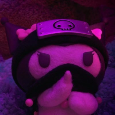 badbaeloo's profile picture. ⛧