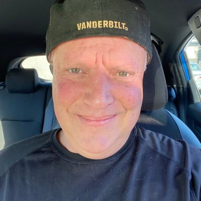 LeeCharley69964's profile picture. Long Beach Navy Veteran, District 2, have a great day ❤️🇺🇸