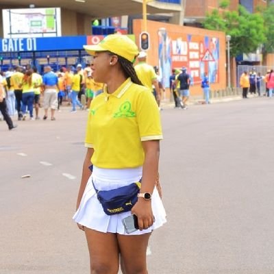 KhanyisileMana3's profile picture. DM for promotions
@Masandawana supporter 💚💛 @My_ANC member 💛💚🖤
@ChelseaFC supporter 💙
Aries lady♈
Graduate 👩‍🎓
Wits Alumn
Proud evangelical Lutheran 🖤