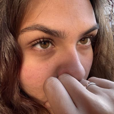 jaz_nuarte's profile picture. si, es cierto que soy parte siria y parte turca, también existimos