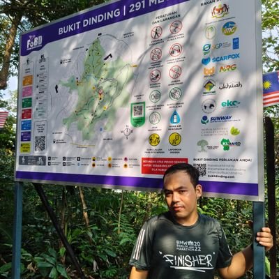 shafiqmcpott's profile picture. tried and tired