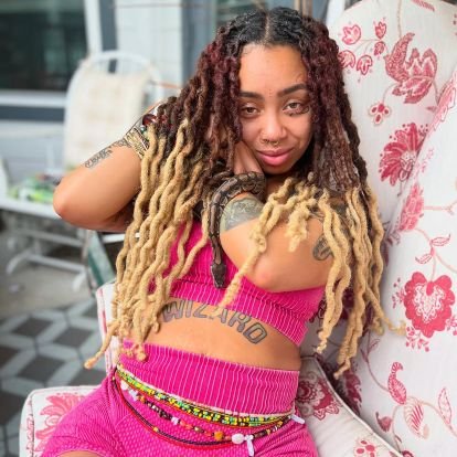 SlimDaddy672143's profile picture. 🤍 𝗨𝗻𝗶𝘃𝗲𝗿𝘀𝗮𝗹 𝗟𝗼𝘃𝗲 𝗖𝗵𝗮𝗻𝗻𝗲𝗹 💚 •Luke 17:21
Helping you break cycles & 𝗥𝗶𝘀𝗲🕊️
Heal - 𝗥𝗼𝗼𝘁 | 𝗥𝗲𝗽𝗿𝗼𝗴𝗿𝗮𝗺 - mind
𝗥𝗲𝗰𝗮𝗹𝗶𝗯𝗿