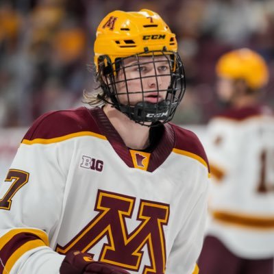 becketthendy11's profile picture. Gopher Hockey Commit〽️
