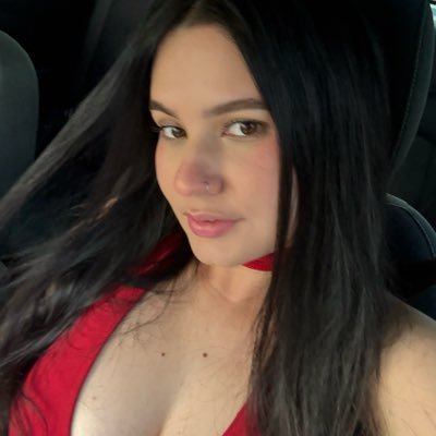 sabrinavassis's profile picture. dessa só fizeram uma, lamento