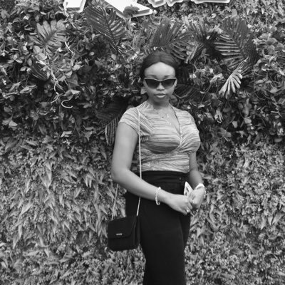 prinnypepper_'s profile picture. Brand and Graphic Designer| Funny, Hot & Dangerous ✨ princessifezue6@gmail.com