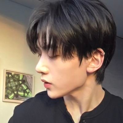 M0NROSE's profile picture. life is flow