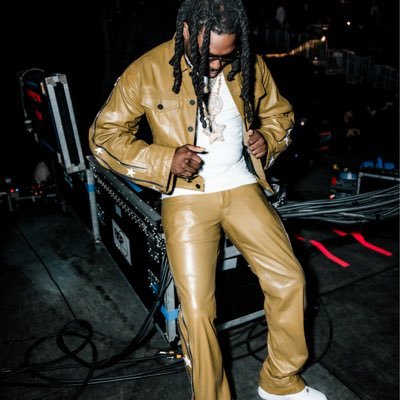 pablopunisha's profile picture. CEO ⁷⁷⁷ 🍴| 🤴🏾of POV | Urban ✖️ Award Winner ‘25 🏆 | 📩 All Ads/ Brand Deals Inquiries : Pablopunisha@gmail.com